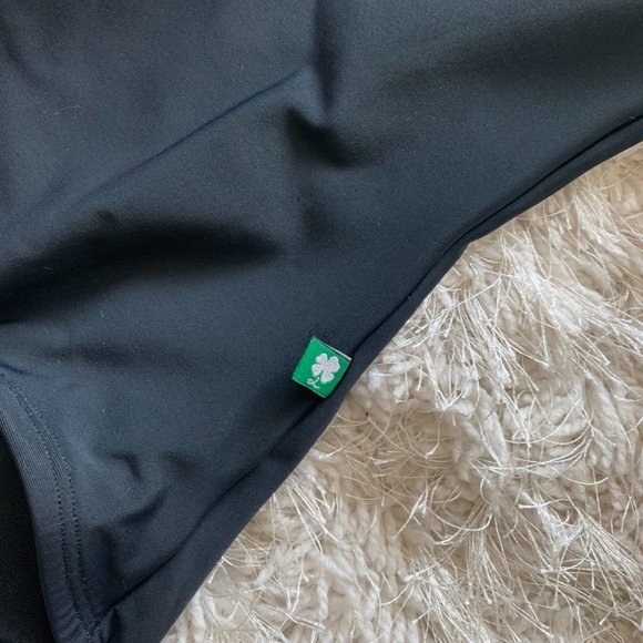 LuckyLeo Black Breeze Cap Sleeve Leotard - Picture 4 of 5